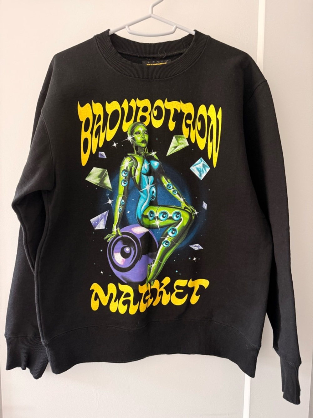 Market Limited Edition Erykah Badu Badubotron Sweatshirt Size Small